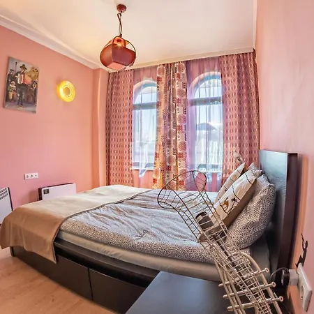 Gondola 1 Bdrm Flat In Cedar Iv * Банско